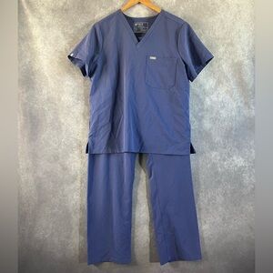 🔺SOLD🔺 Figs Technical Collection Scrub Women Large Top & L / T Pants Set Purple